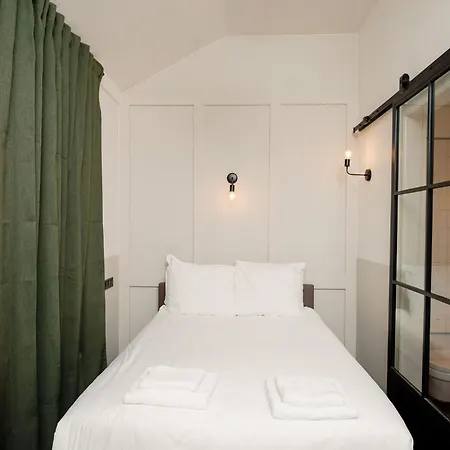 Mr.lewis Hotel Róterdam