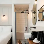 Mr.lewis Hotel Rotterdam