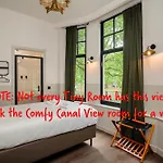 Mr.lewis 3* Rotterdam