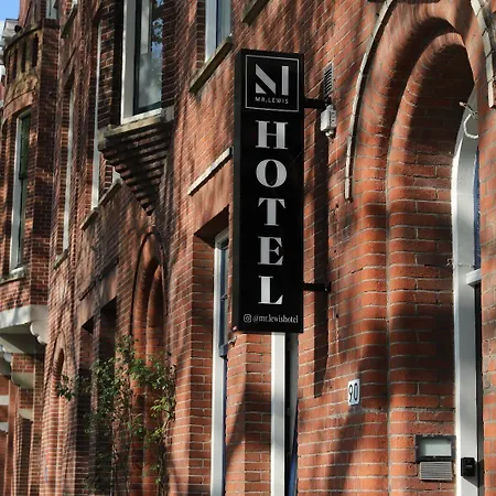 Hotel Mr.lewis 3*